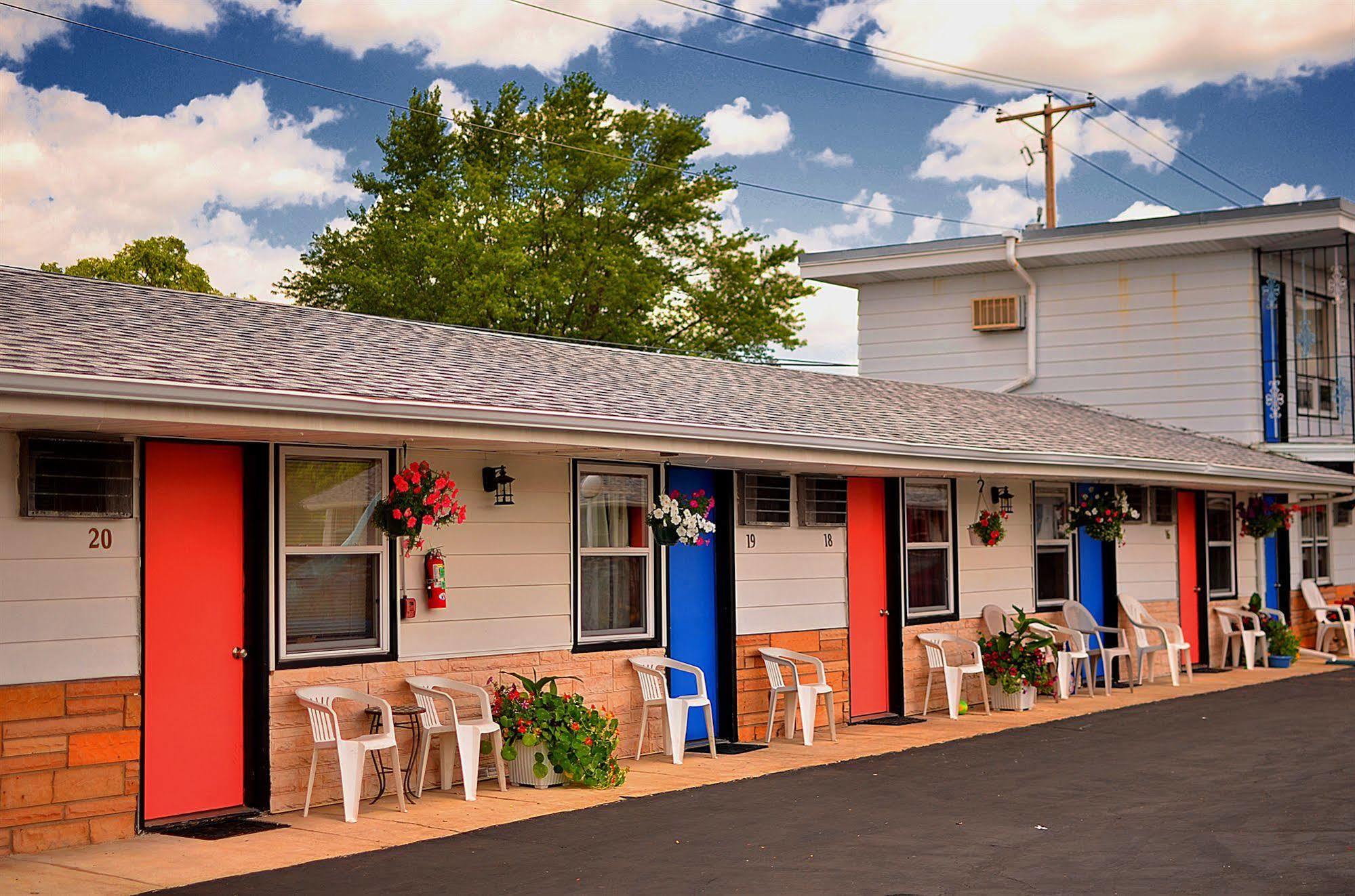 Twi-Lite Motel Wisconsin Dells Exterior photo